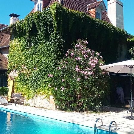 Maison Grandes Chambres Avec Cuisine -Jardin -Terrasse-Bbq Bastanes Exteriér fotografie