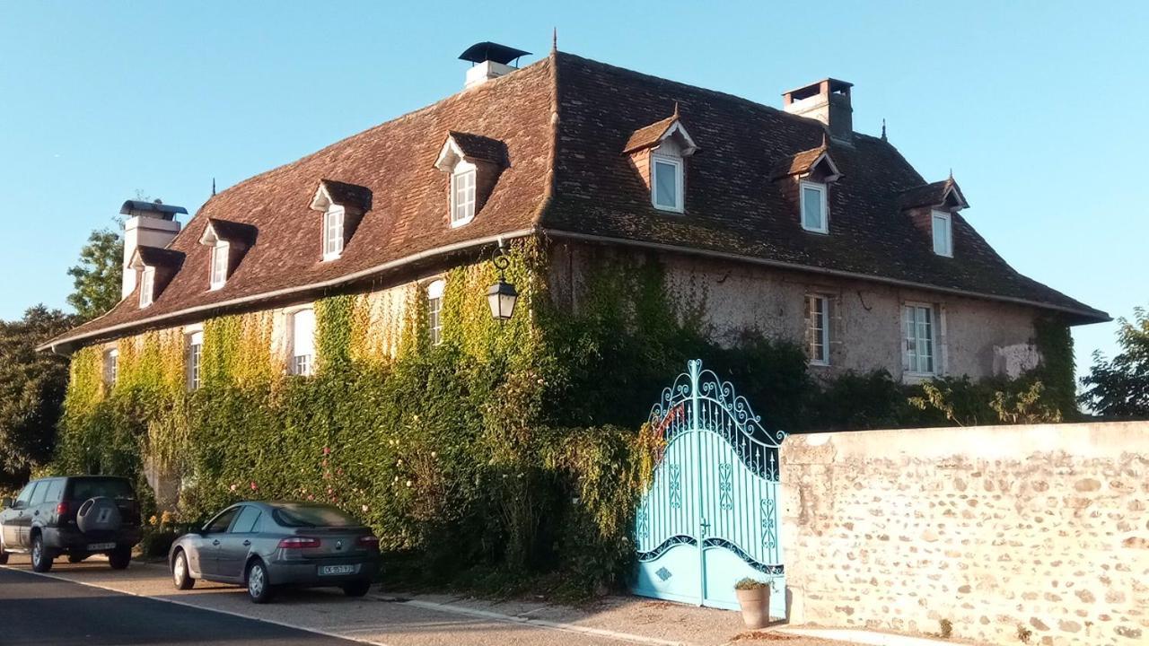 Maison Grandes Chambres Avec Cuisine -Jardin -Terrasse-Bbq Bastanes Exteriér fotografie